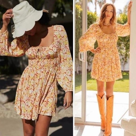 l*space Dresses & Skirts - L*Space‎ Floral Smocked Balloon Sleeves Cassidy Mini Dress in What In Carnation